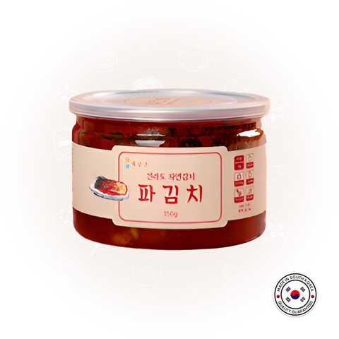 Haedamchon Green Onion Kimchi Canned type (350gr) / 해담촌 전라도 국산 파김치 350g